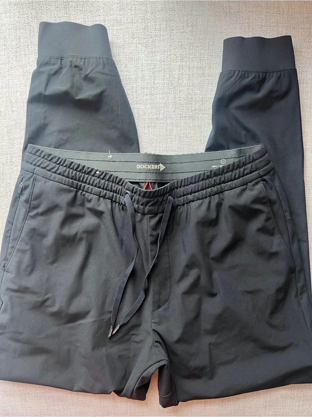 Dockers Go Airweave Slim Jogger Pants